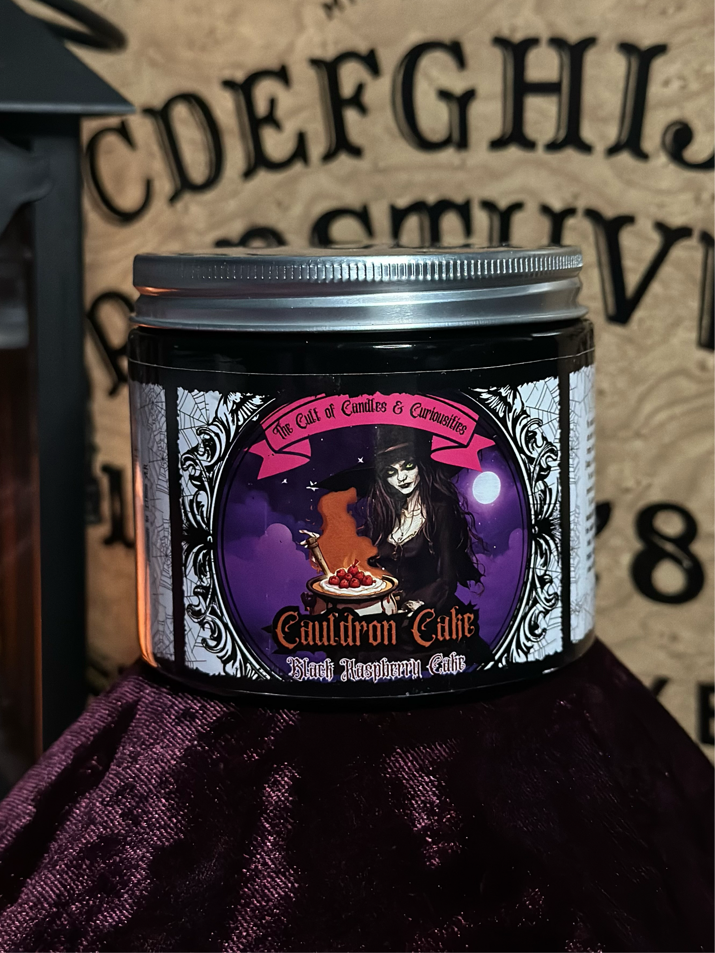 Cauldron cake 8oz wickless candle