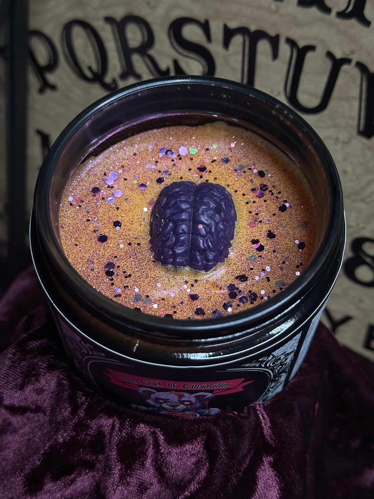 Karebear brains 8oz wickless candle