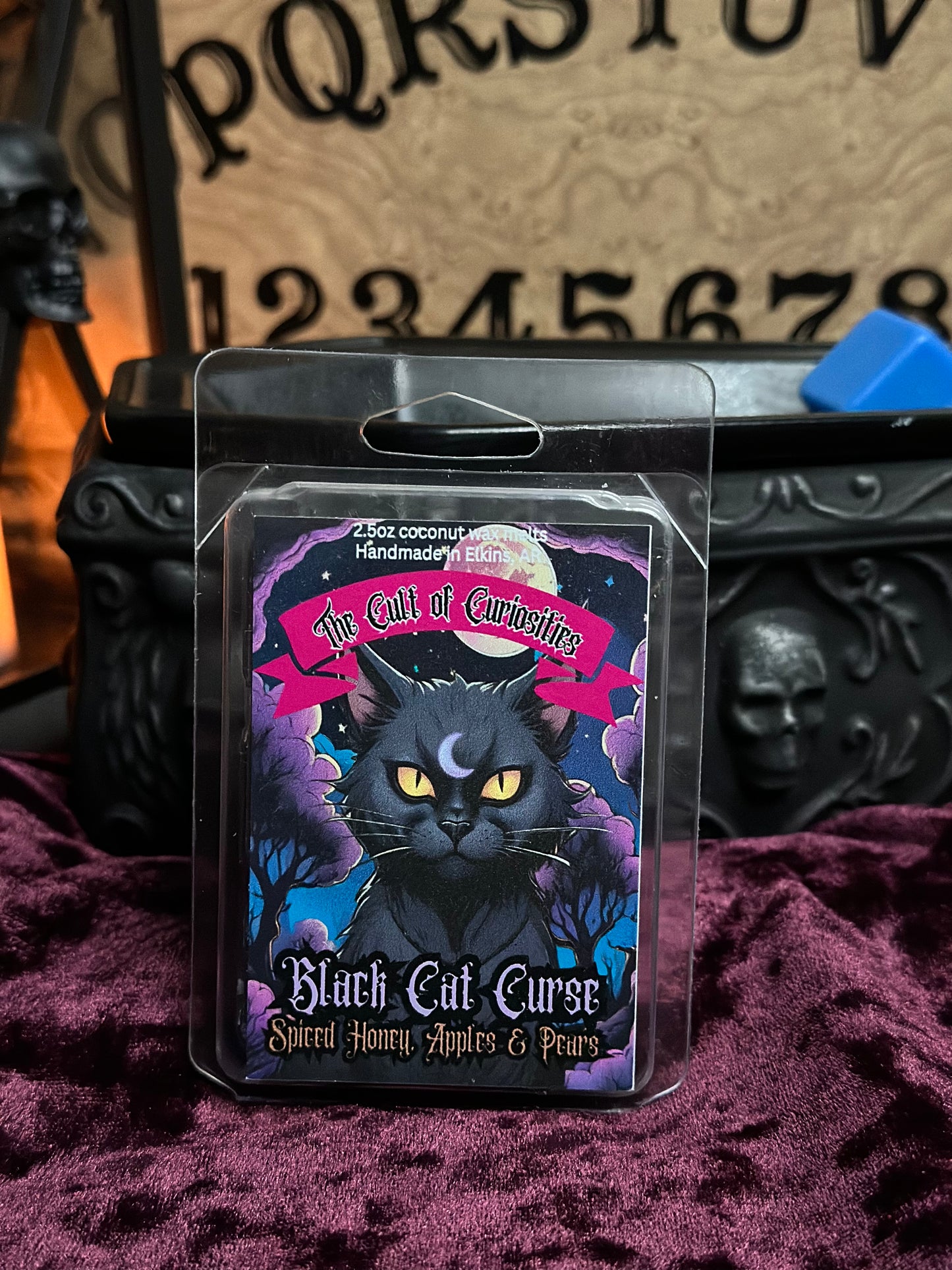 Black cat curse 2.5oz wax melts