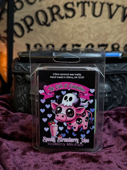 Spooky strawberry moo 2.5oz wax melts